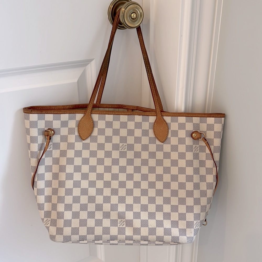 Authentic Louis Vuitton Damier Azur Neverfull MM Tote